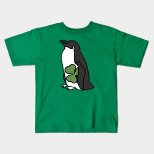 Penguin Holding Shamrock on St Patricks Day Kids T-Shirt